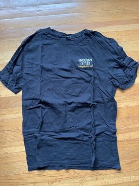 Grocery Outlet embroidered staff t-shirt M black workwear blue collar unique!